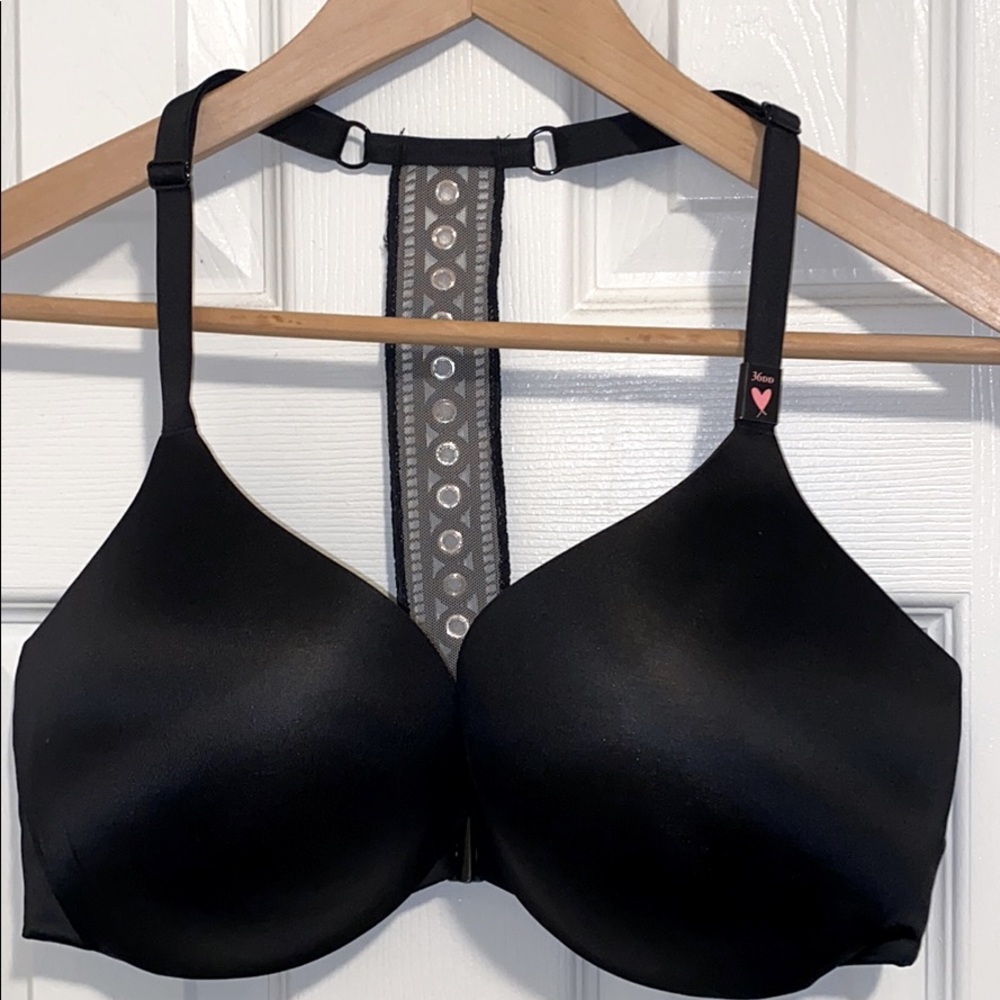 Victoria Secret So Obsessed Grommet Bra